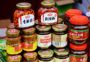 仪陇特色农产品展销会火爆开场，上百种乡土珍品引抢购热潮